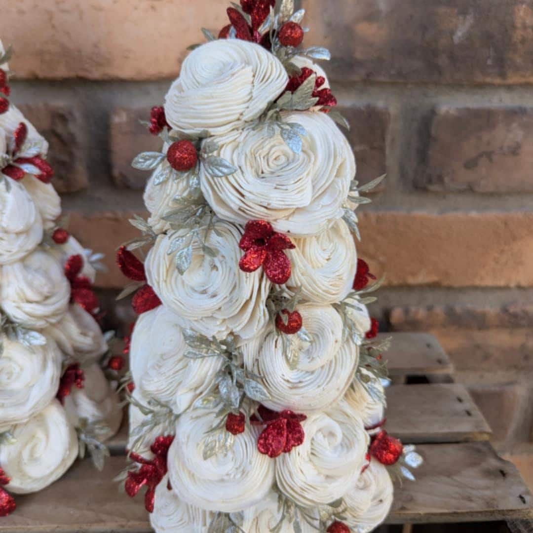 Red Glitter Christmas Tree Decor with Wood Flowers, Holiday Christmas Decor, Winter Centerpiece, Christmas Table Centerpiece, Shelf Decor