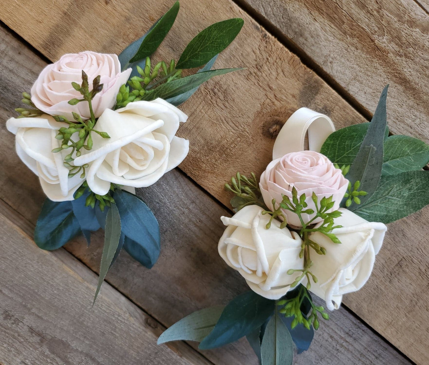 Wood Flower Corsage, Wooden Flower Wedding Wrist Corsage, Prom Corsage, Wrist Corsage for Prom, Wood Wedding Flowers, Bridesmaid Corsage