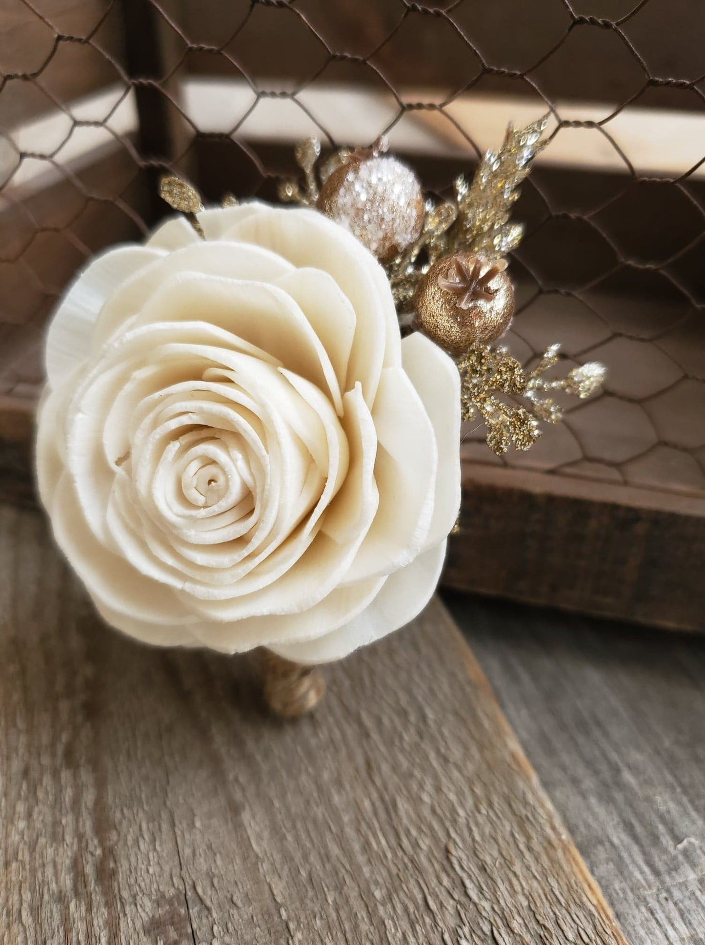 Wood Flower Boutonniere for Groom, Groomsmen Boutonnieres, Father of the Bride Boutonniere, Pinned Flower Lapel Pin