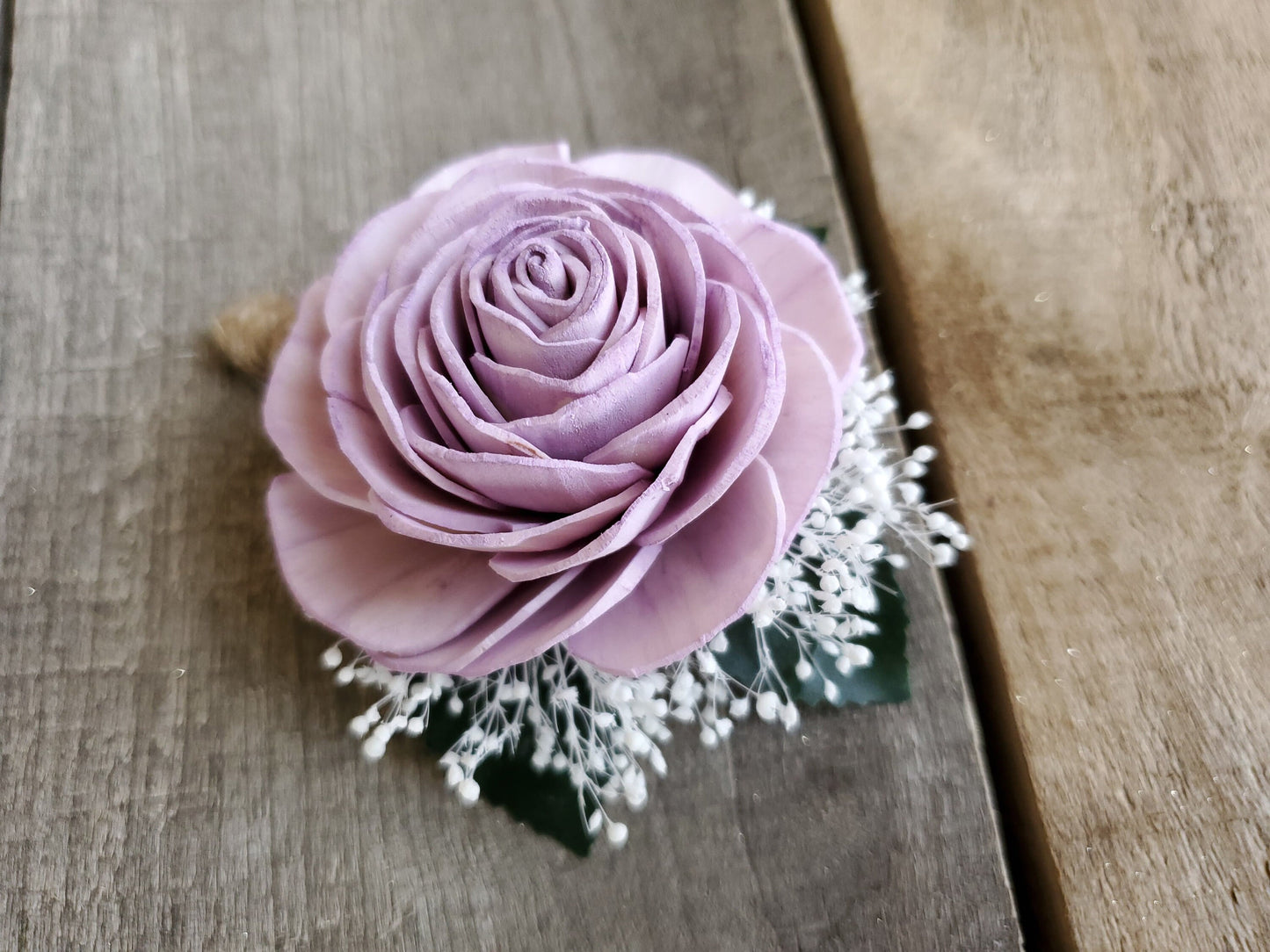 Groom Boutonniere with Wood Flower, Wooden Boutonniere, Groomsmen Pinned Flower for Wedding, Father of the Bride Lapel Pin, Pinned Corsage