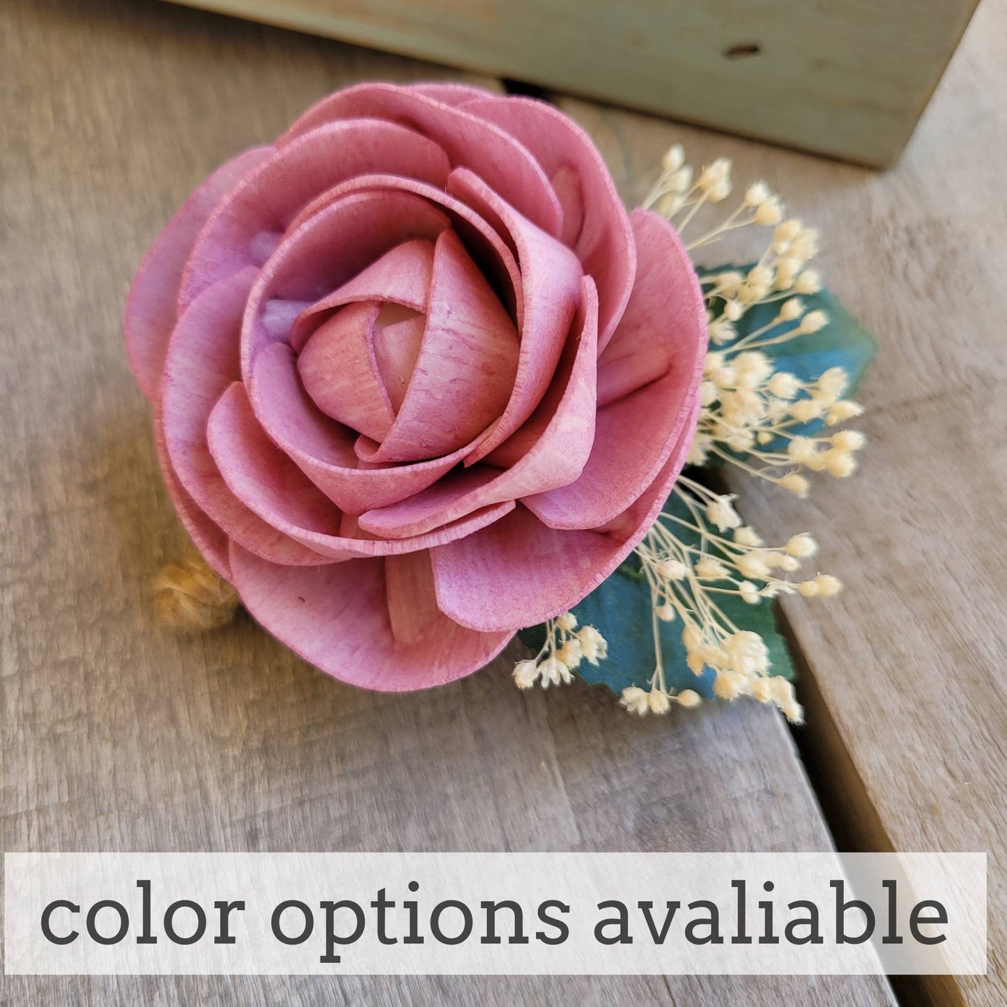 Groom Boutonniere with Wood Flower, Wooden Boutonniere, Groomsmen Pinned Flower for Wedding, Father of the Bride Lapel Pin, Pinned Corsage