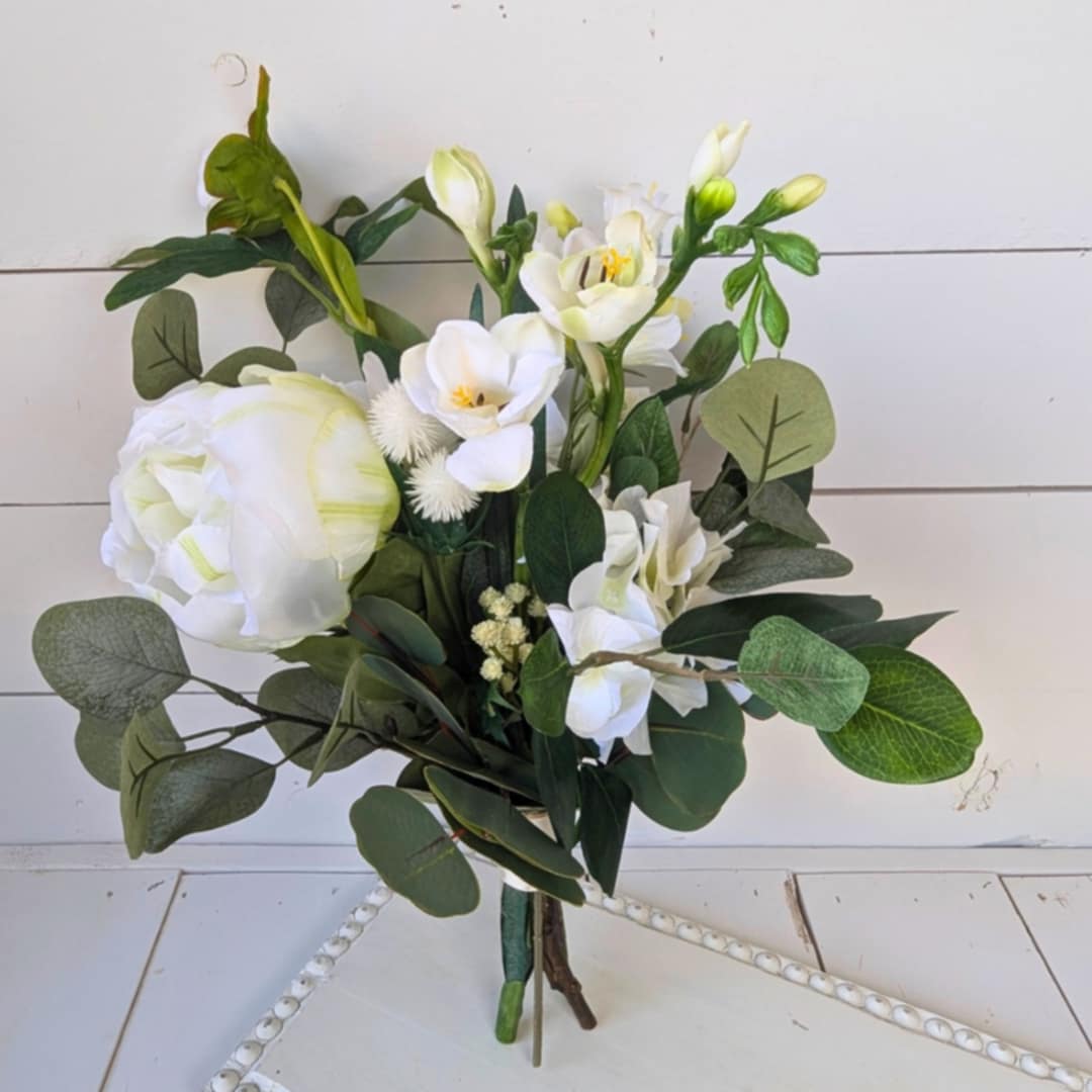 Premium Artificial Silk Flower Bouquet with Peonies and Roses, Cream and Green Natural Bridal Bouquet and Bridesmaid Flowers, Artificial Wedding Flowers, Silk Flower Bouquet, Wedding Bouquets