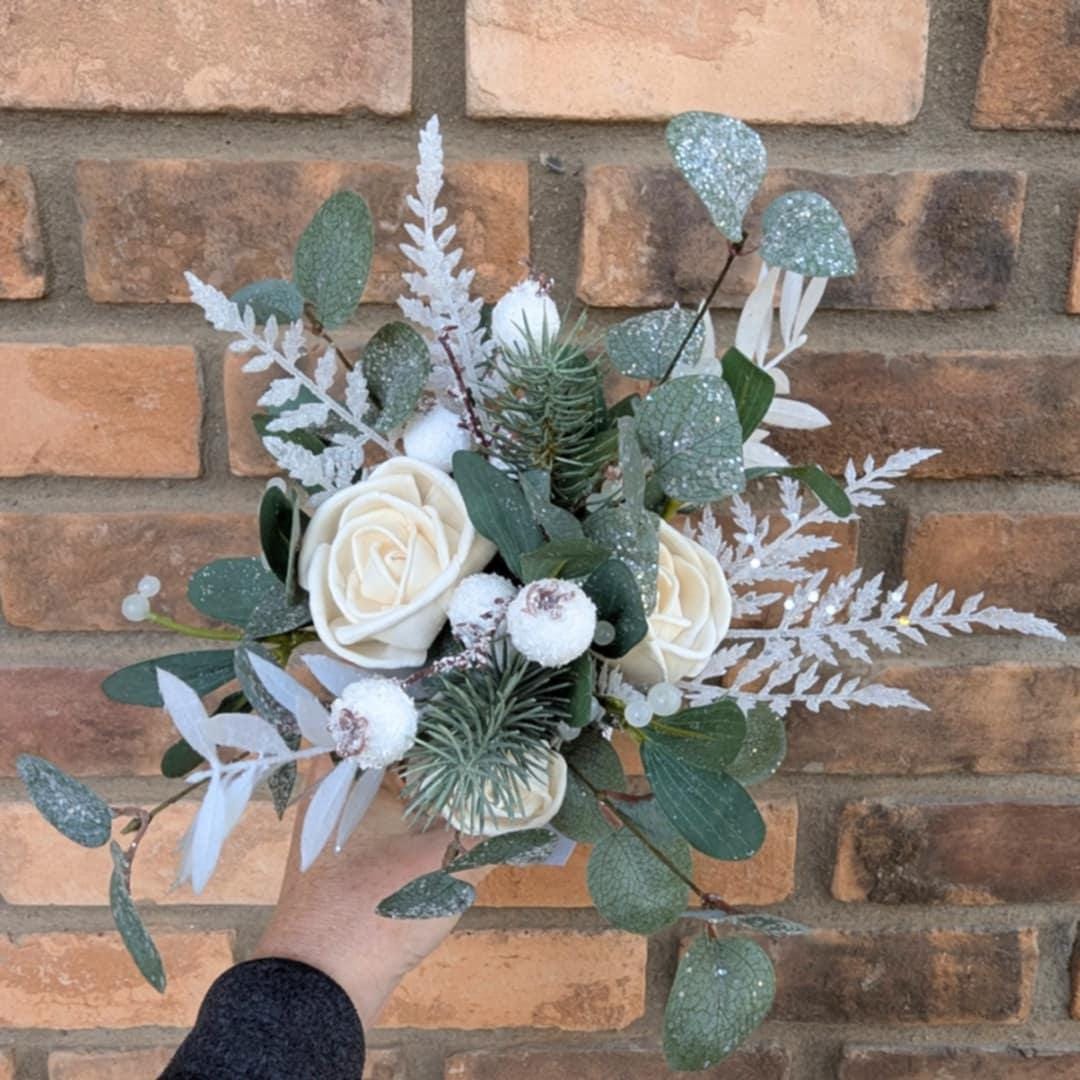Holiday Wood Flower Mason Jar Arrangement, Christmas Centerpiece, Holiday Hostess Gift, Wooden Flower Table Centerpiece, Festive Florals
