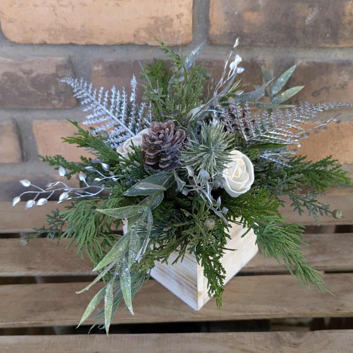 Christmas Centerpiece Box with Wood Flowers, Holiday Floral Arrangement, Holiday Centerpiece, Christmas Home Decor, Holiday Party Gift