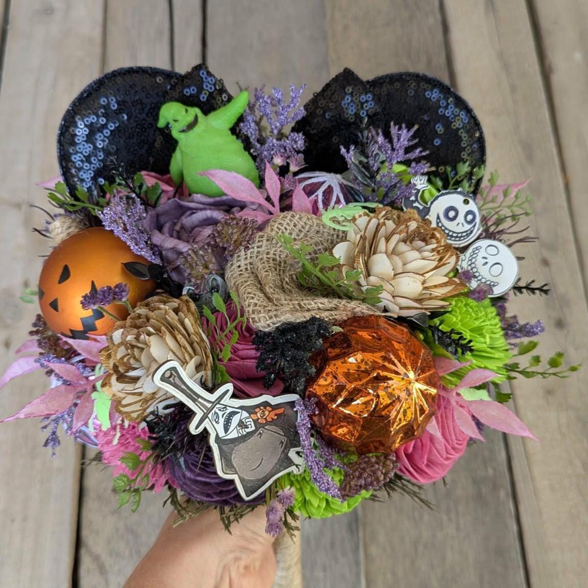Oogie Boogie Nightmare Before Christmas Inspired Wood Flower Bouquet, Cosplay Bridal Bouquet, Halloween Wedding Flowers, Jack and Sally