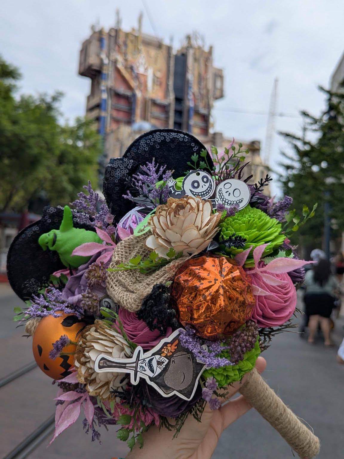 Oogie Boogie Nightmare Before Christmas Inspired Wood Flower Bouquet, Cosplay Bridal Bouquet, Halloween Wedding Flowers, Jack and Sally