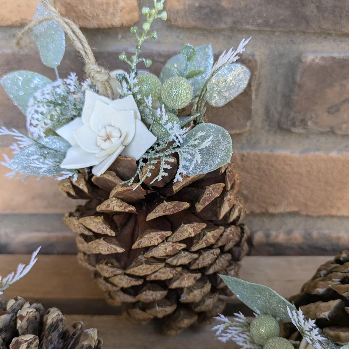 Pine Cone Christmas Ornament with Wood Flowers, Christmas Tree Ornament, Pine Cone Decor, Christmas Tree Decor