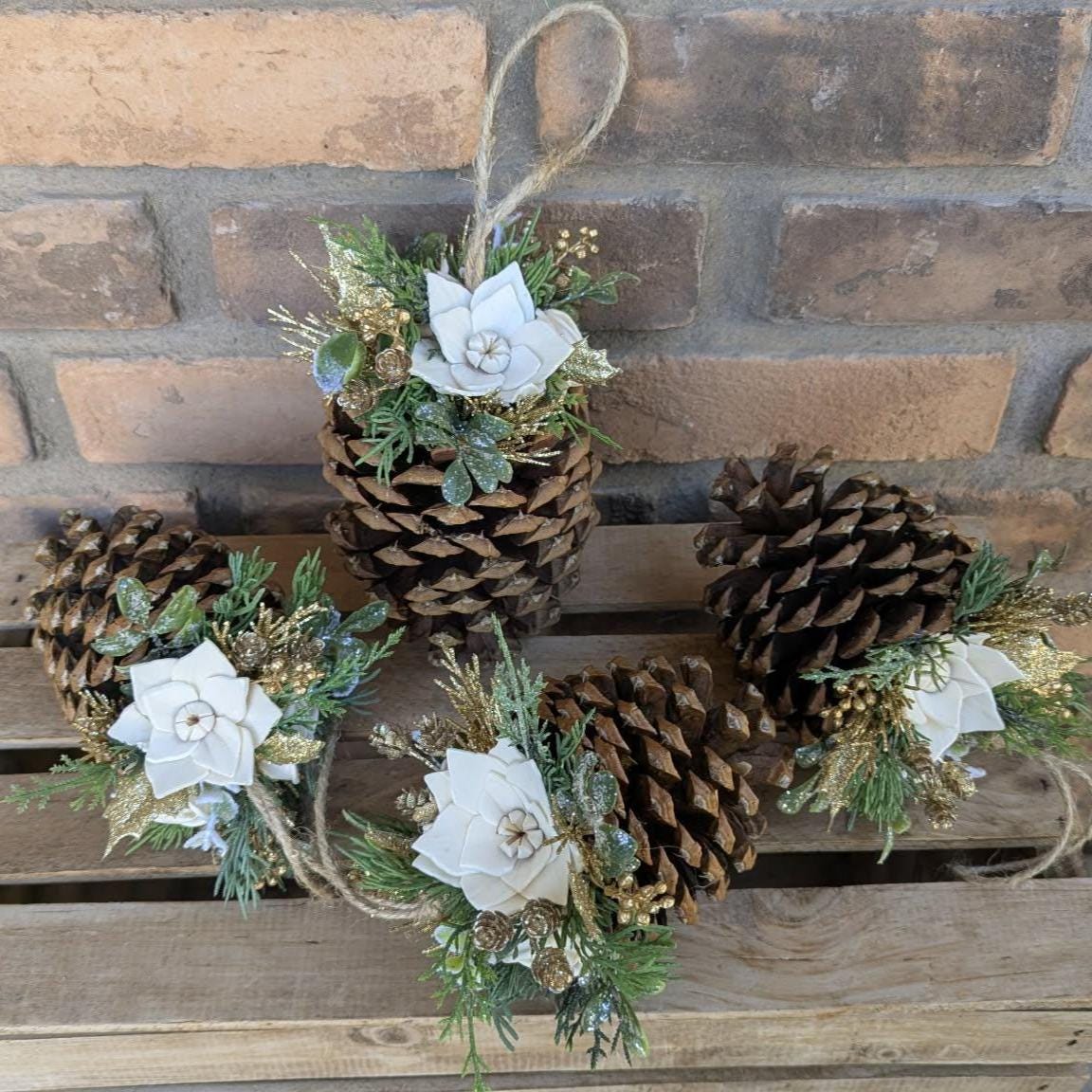Pine Cone Christmas Ornament with Wood Flowers, Christmas Tree Ornament, Pine Cone Decor, Christmas Tree Decor
