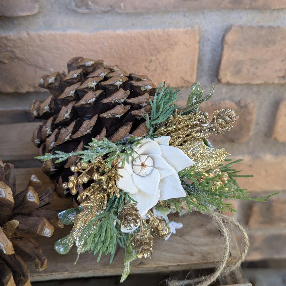 Pine Cone Christmas Ornament with Wood Flowers, Christmas Tree Ornament, Pine Cone Decor, Christmas Tree Decor