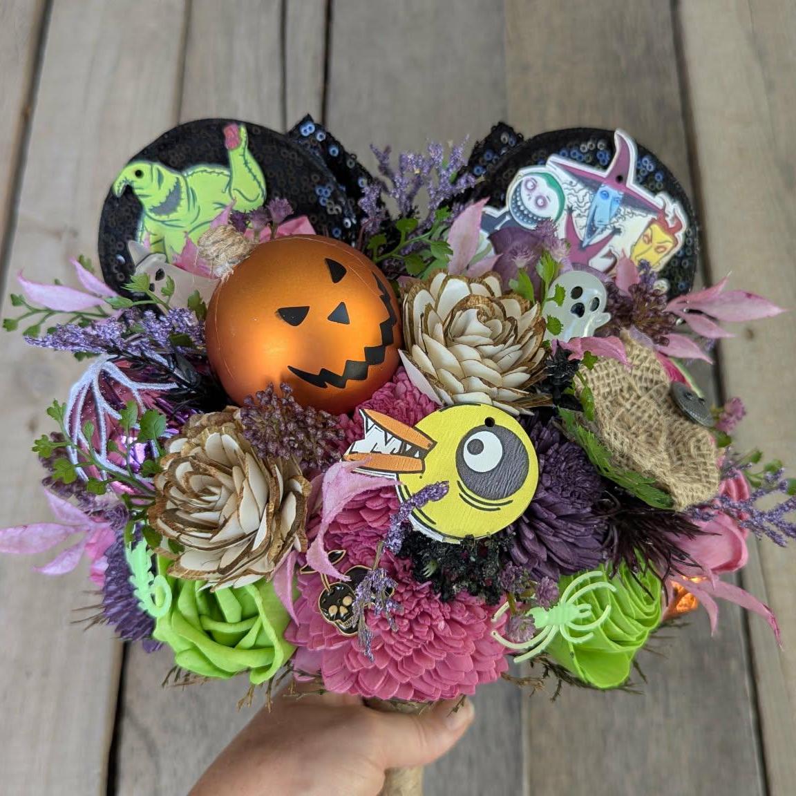 Oogie Boogie Nightmare Before Christmas Inspired Wood Flower Bouquet, Cosplay Bridal Bouquet, Halloween Wedding Flowers, Jack and Sally