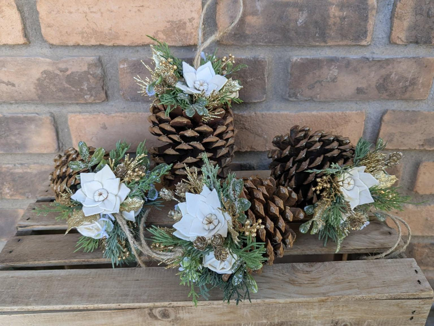 Pine Cone Christmas Ornament with Wood Flowers, Christmas Tree Ornament, Pine Cone Decor, Christmas Tree Decor