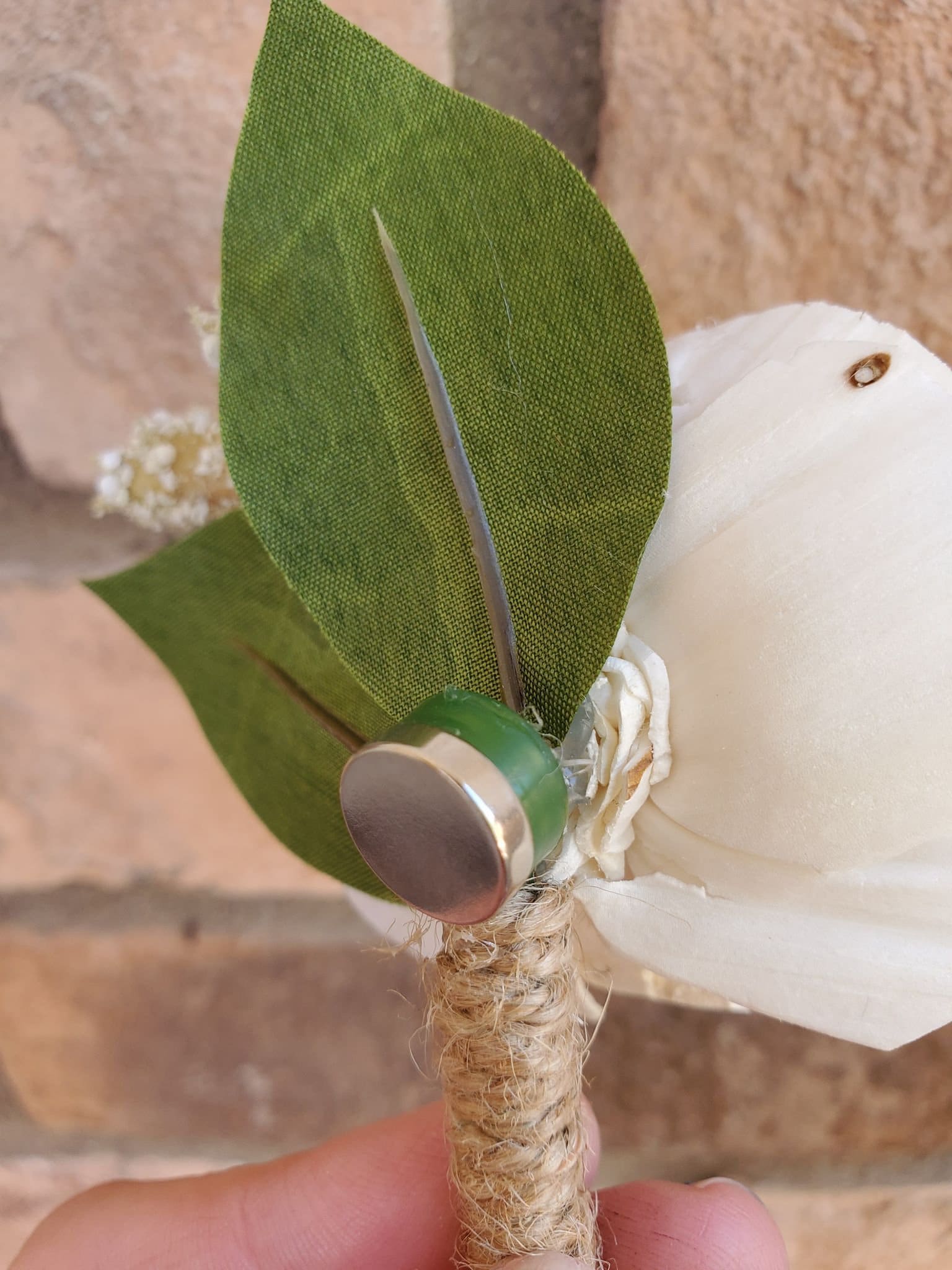 Wedding Boutonniere, Flower Lapel Pin, Groom Boutonniere, Sola Wood Flower Boutonniere, Wooden Wedding Flowers, Groomsmen Boutonniere
