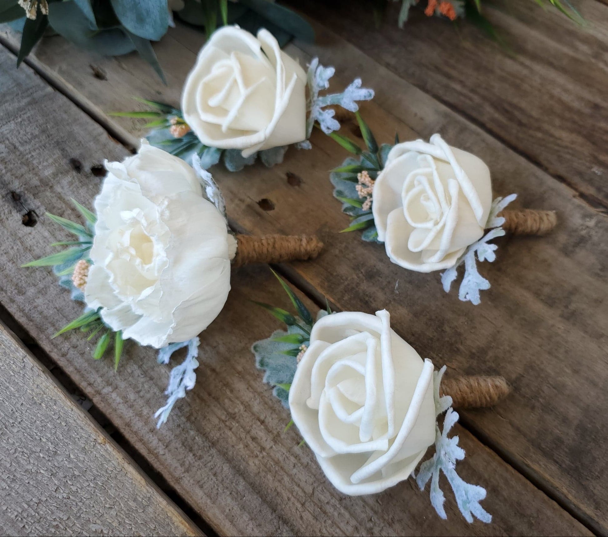 Wood Flower Boutonniere, Wooden Groom Boutonniere, Wood Boutonniere, Groomsmen Flowers, Wedding Flowers for Groom