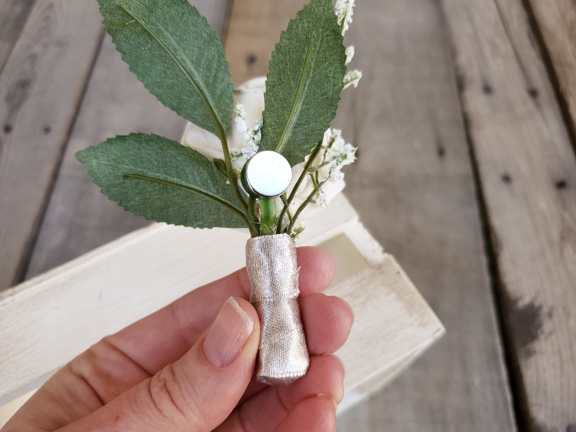 Rose Wood Flower Boutonniere, Groom Rose Boutonniere, Pinned Lapel, Pinned Flower for Groomsmen, Father of the Bride Flower