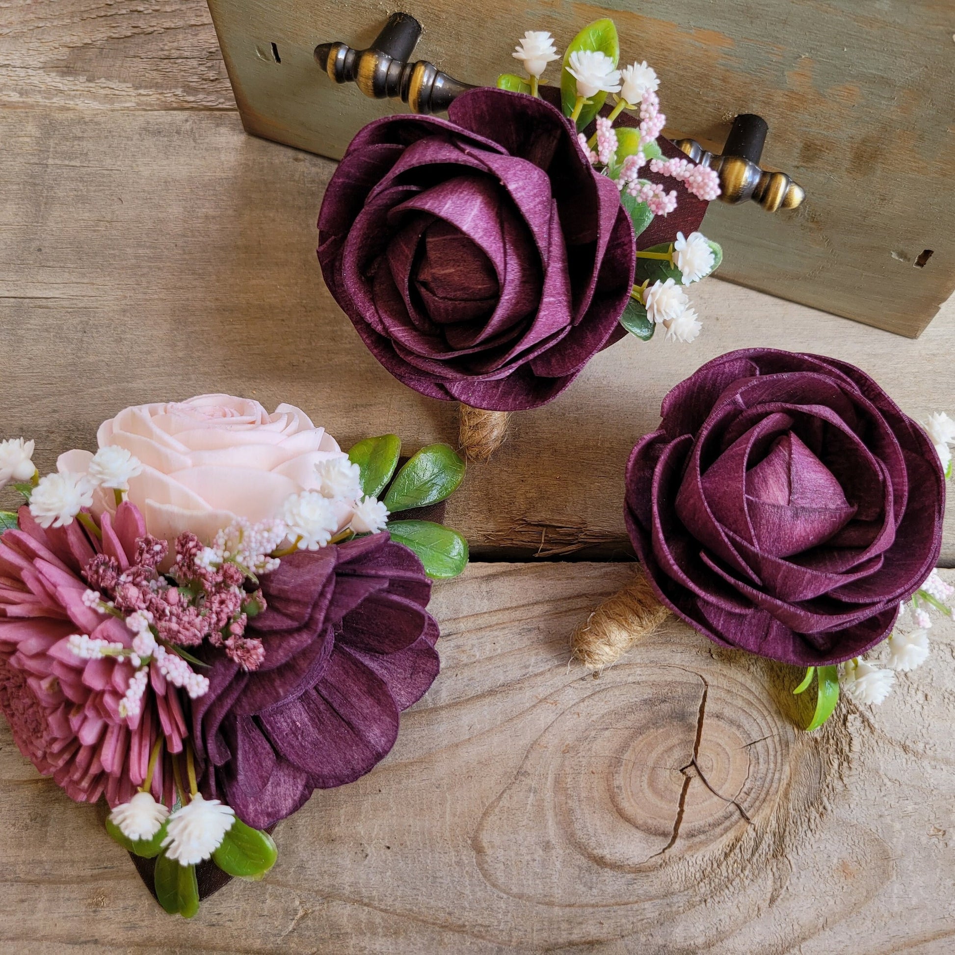Groomsmen Boutonniere, Wood Flower Boutonniere, Wooden Lapel Pin, Wedding Boutonniere for Groom